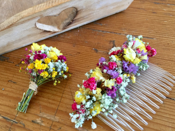 Haarkamm & Anstecker SET *Marie* mit getrockneten Blumen